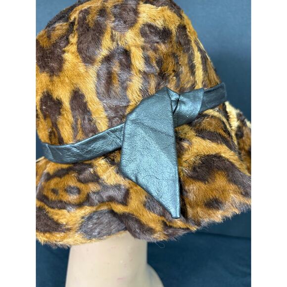 Vintage 60\'s Leopard Faux Fur Bucket Hat Leather Band Mr. John Classic main image 4